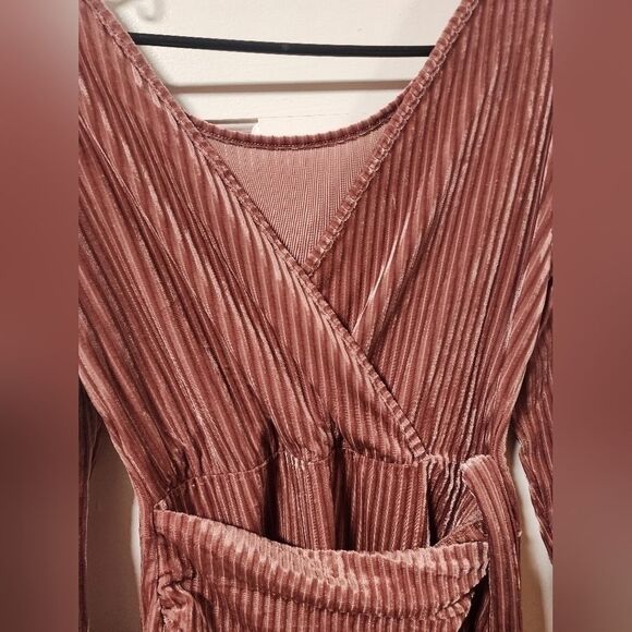 Dresses for Women Tie Side Wrap Velvet Dress Dresses Size Medium - Picture 2 of 9